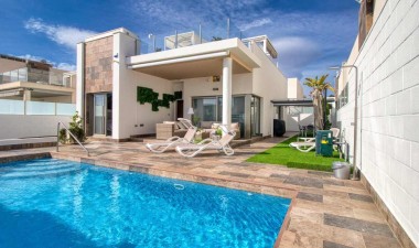 Villa - Återförsäljning - Orihuela Costa - PAU 26