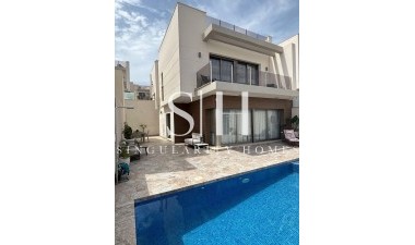 Villa - Återförsäljning - Orihuela Costa - Villamartín-las Filipinas