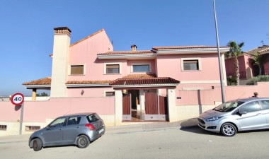 Villa - Återförsäljning - San Miguel de Salinas - Costa Blanca