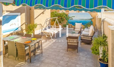 Villa - Återförsäljning - Torrevieja - Costa Blanca