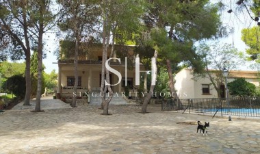 Villa - Återförsäljning - Torrevieja - Los balcones