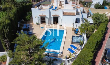 Villa - Återförsäljning - Torrevieja - Los balcones