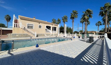 Villa - Herverkoop - Catral - Costa Blanca