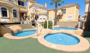 Villa - Herverkoop - Orihuela Costa - Costa Blanca