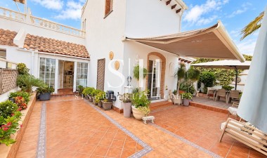 Villa - Herverkoop - Orihuela Costa - Costa Blanca