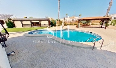 Villa - Herverkoop - Torrevieja - San Luis