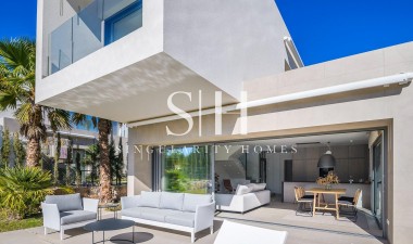 Villa - New Build - San Miguel de Salinas - 97102