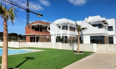 Villa - Новое здание - Pilar de la Horadada - Lo Romero Golf