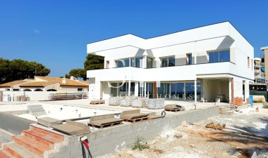 Villa - Nybyggnation - Orihuela Costa - Punta Prima