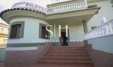 Villa - Nybyggnation - Torrevieja - 91620