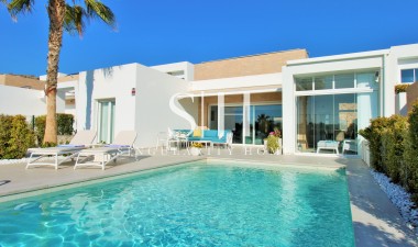 Villa - Odsprzedaż - Algorfa - La Finca Golf Resort