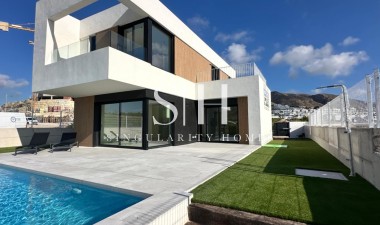 Villa - Odsprzedaż - Finestrat - Alicante