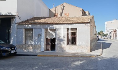 Villa - Odsprzedaż - Los Montesinos - Los Montesinos
