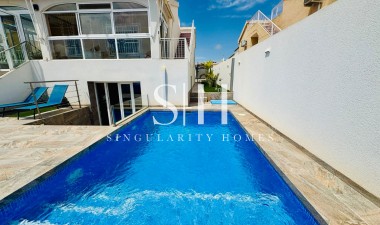 Villa - Odsprzedaż - Orihuela Costa - Playa Flamenca