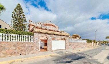 Villa - Odsprzedaż - Orihuela Costa - SH107