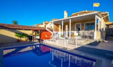 Villa - Odsprzedaż - Torrevieja - Costa Blanca