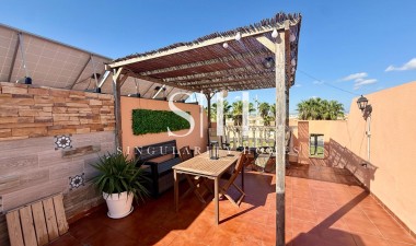 Villa - Odsprzedaż - Torrevieja - El Limonar