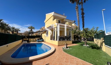 Villa - Перепродажа - Orihuela Costa - Costa Blanca