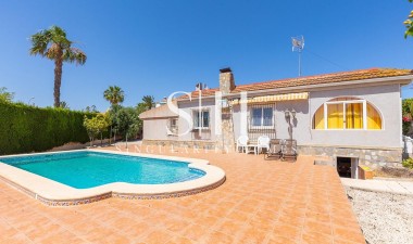 Villa - Перепродажа - Rojales - Centro de la Ciudad Quesada