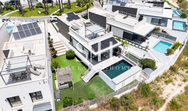 Villa - Перепродажа - San Miguel de Salinas - Mirador De San Miguel