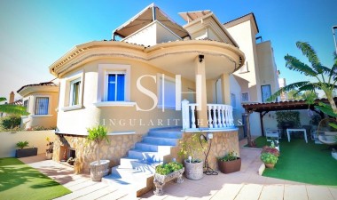 Villa - Resale - San Miguel de Salinas - Inland