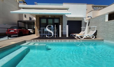 Villa - Resale - San Miguel de Salinas - Inland