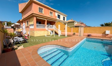Villa - Resale - Torrevieja - Aguas nuevas 1