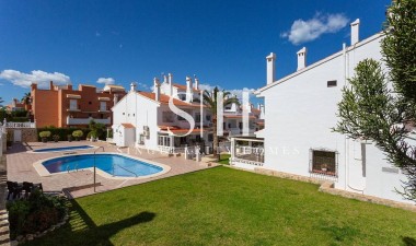 Villa - Resale - Torrevieja - La Mata