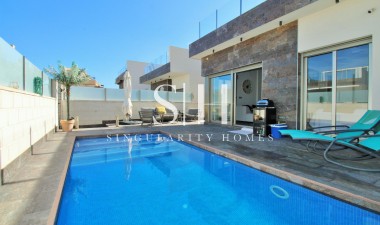 Villa - Resale - Villamartin - Villamartin