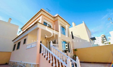 Villa - Reventa - Orihuela Costa - Las Filipinas