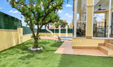 Villa - Reventa - Orihuela Costa - Los Dolses