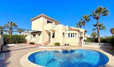 Villa - Reventa - Orihuela Costa - Los Dolses