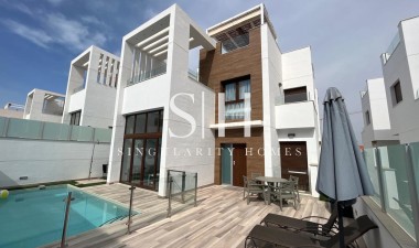 Villa - Reventa - Torrevieja - Costa Blanca