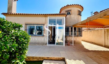 Villa - Reventa - Torrevieja - Costa Blanca