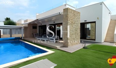 Villa - Reventa - Vista Bella Golf Resort - Inland