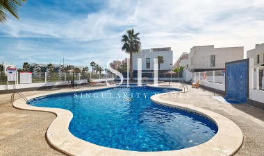 Villa - Wiederverkauf - Guardamar del Segura - EL RASO