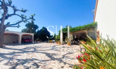 Villa - Wiederverkauf - La marina - Costa Blanca