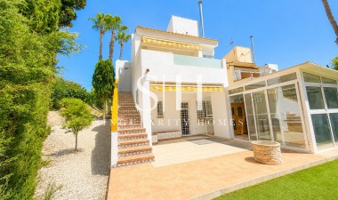 Villa - Wiederverkauf - Orihuela Costa - Costa Blanca