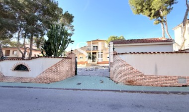 Villa - Wiederverkauf - Pilar de la Horadada - Costa Blanca