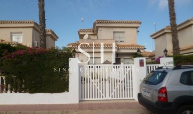 Villa - Wiederverkauf - Playa Flamenca - Costa Blanca