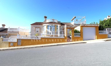 Villa - Wiederverkauf - San Miguel de Salinas - Inland