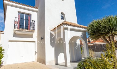 Villa - Wiederverkauf - Torrevieja - Costa Blanca