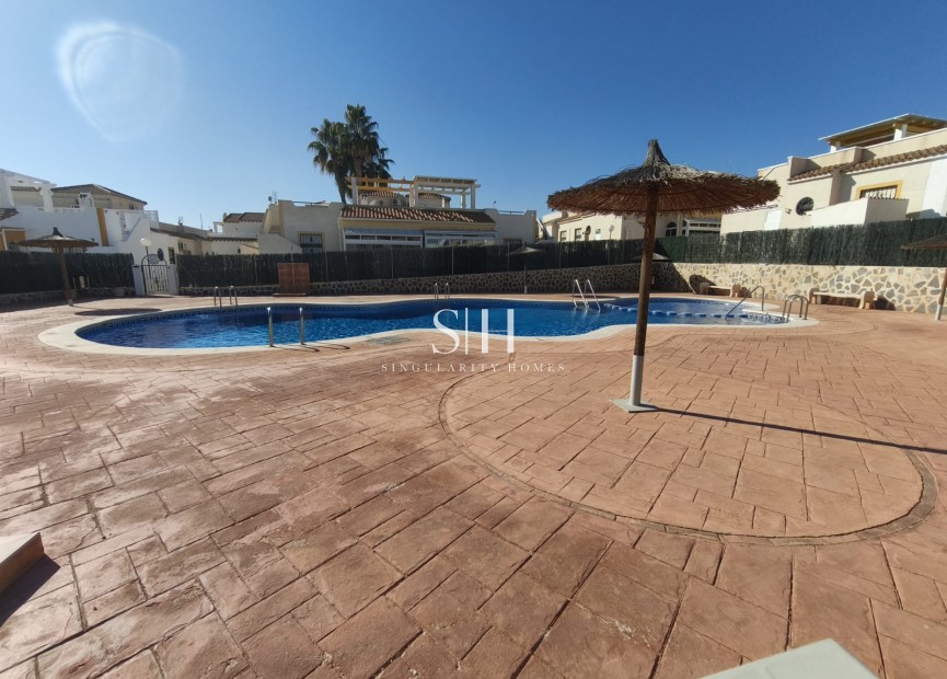 Wiederverkauf - Bungalow - Orihuela Costa - Costa Blanca
