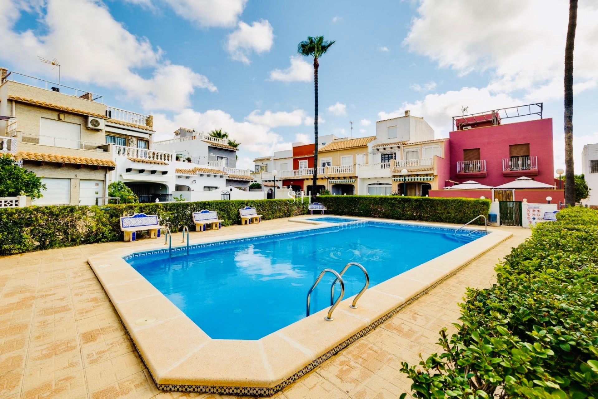 Wiederverkauf - Bungalow - Orihuela Costa - Los Almendros - La Florida