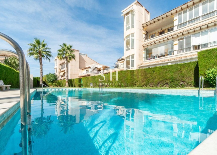 Wiederverkauf - Bungalow - Orihuela Costa - Punta Prima