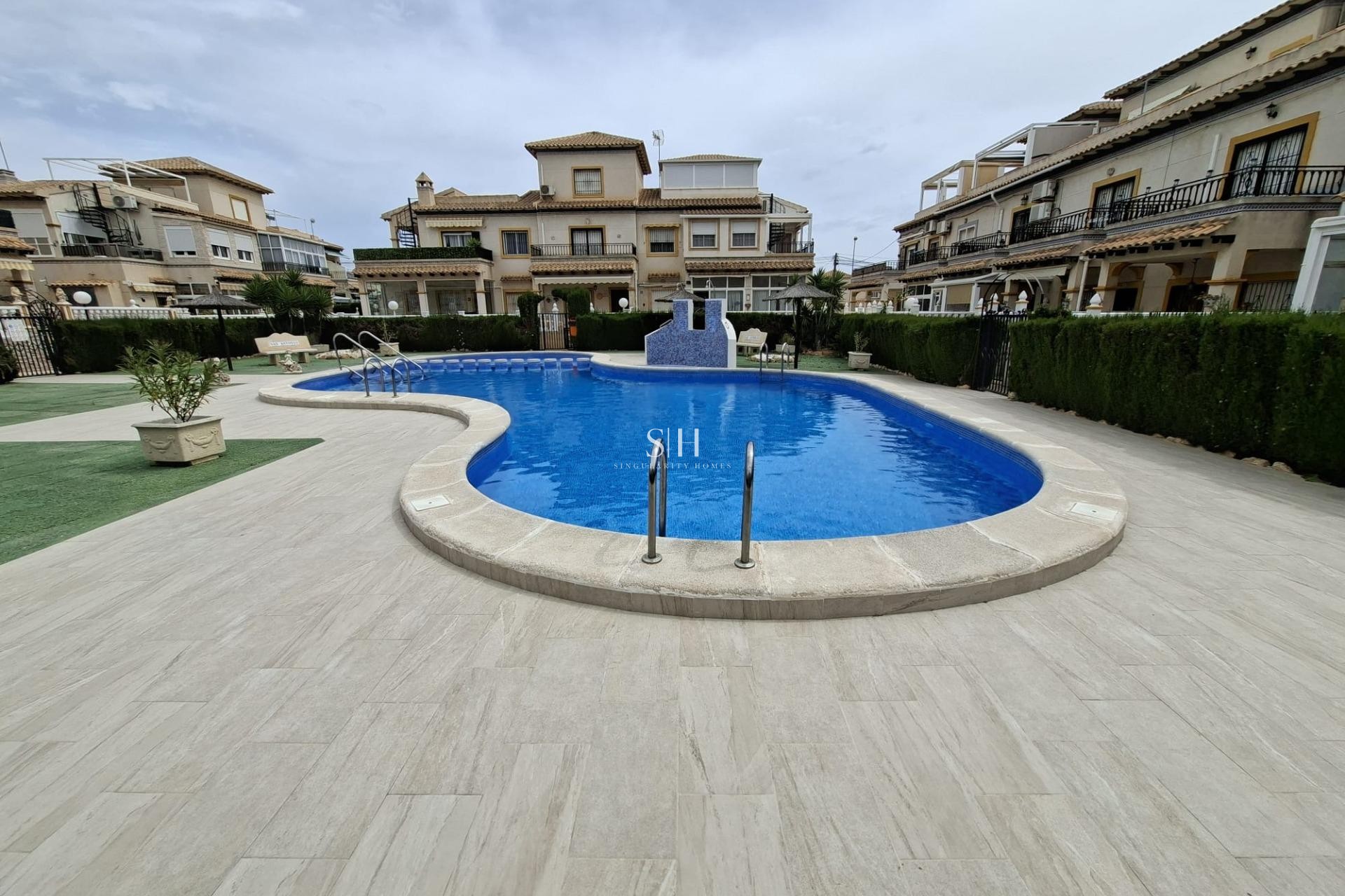 Wiederverkauf - Bungalow - Orihuela Costa - Punta Prima