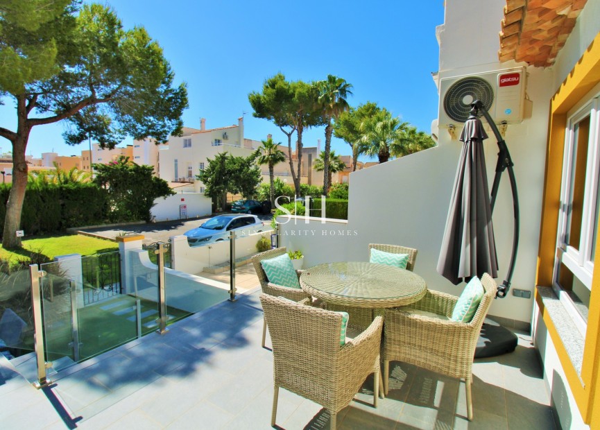 Wiederverkauf - Bungalow - Orihuela Costa - Villamartin