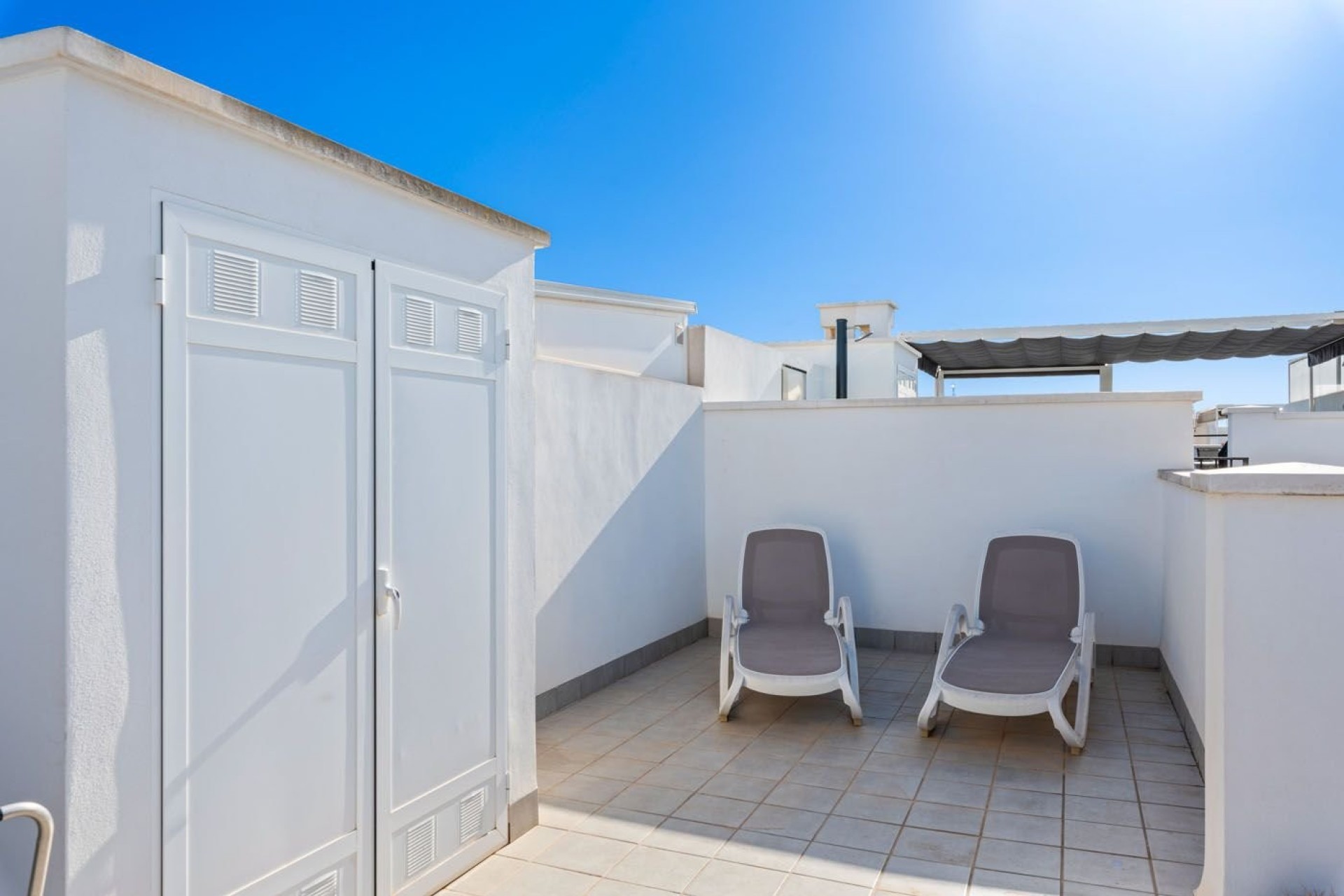 Wiederverkauf - Bungalow - Torrevieja - Aguas Nueva