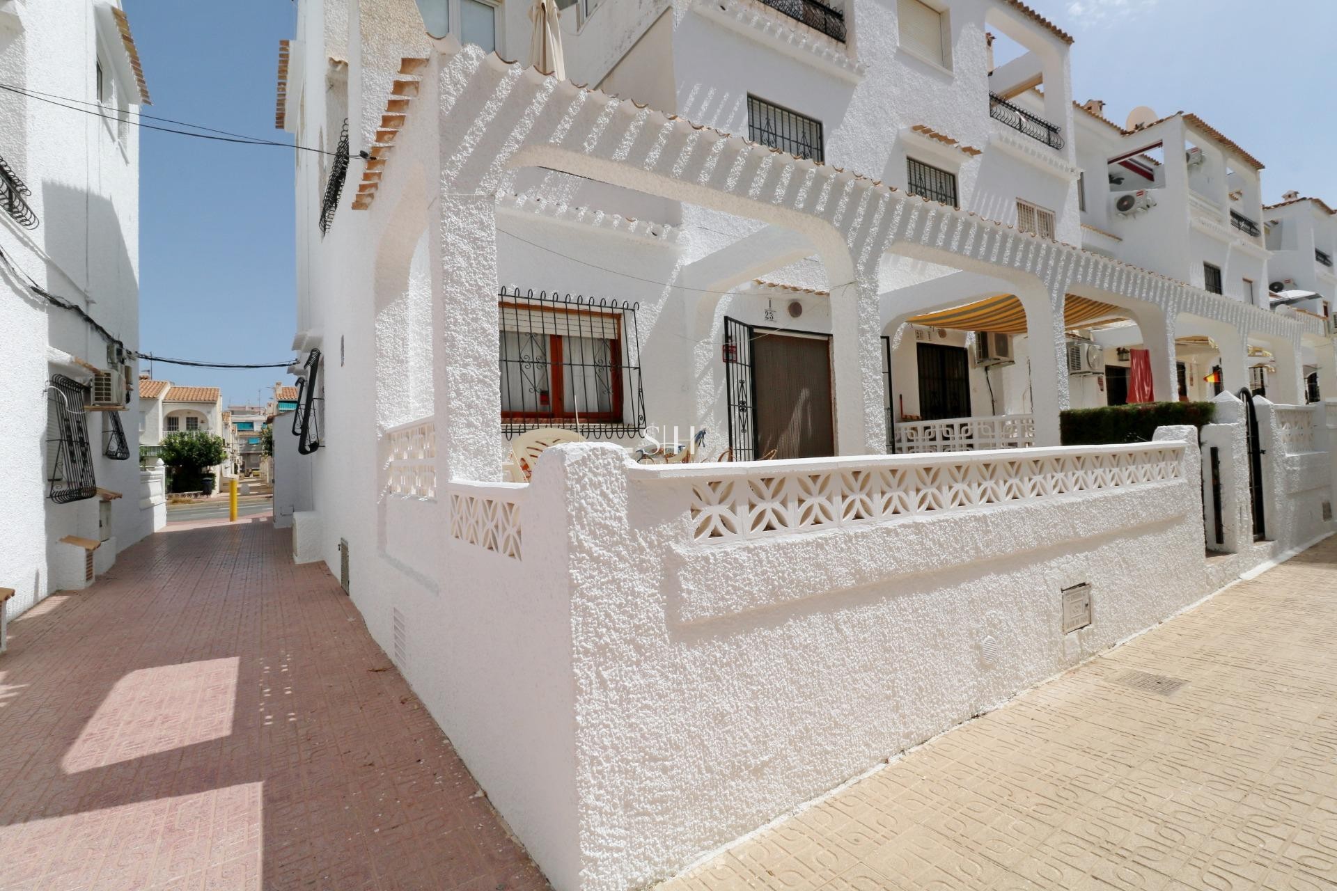 Wiederverkauf - Bungalow - Torrevieja - El Acequión - Los Náufragos