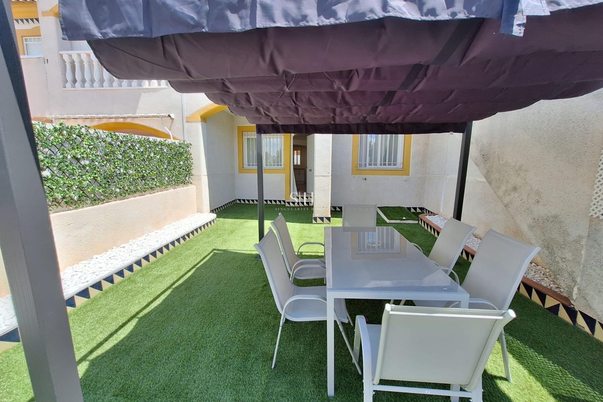 Wiederverkauf - Bungalow - Torrevieja - Sector 25